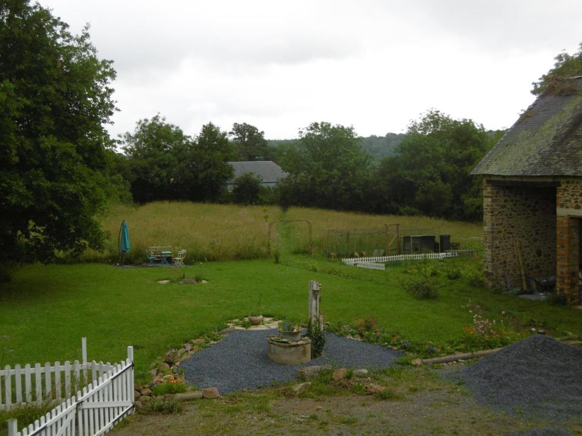 La Bicyclette Bleue Bed & Breakfast Montpinchon Bagian luar foto