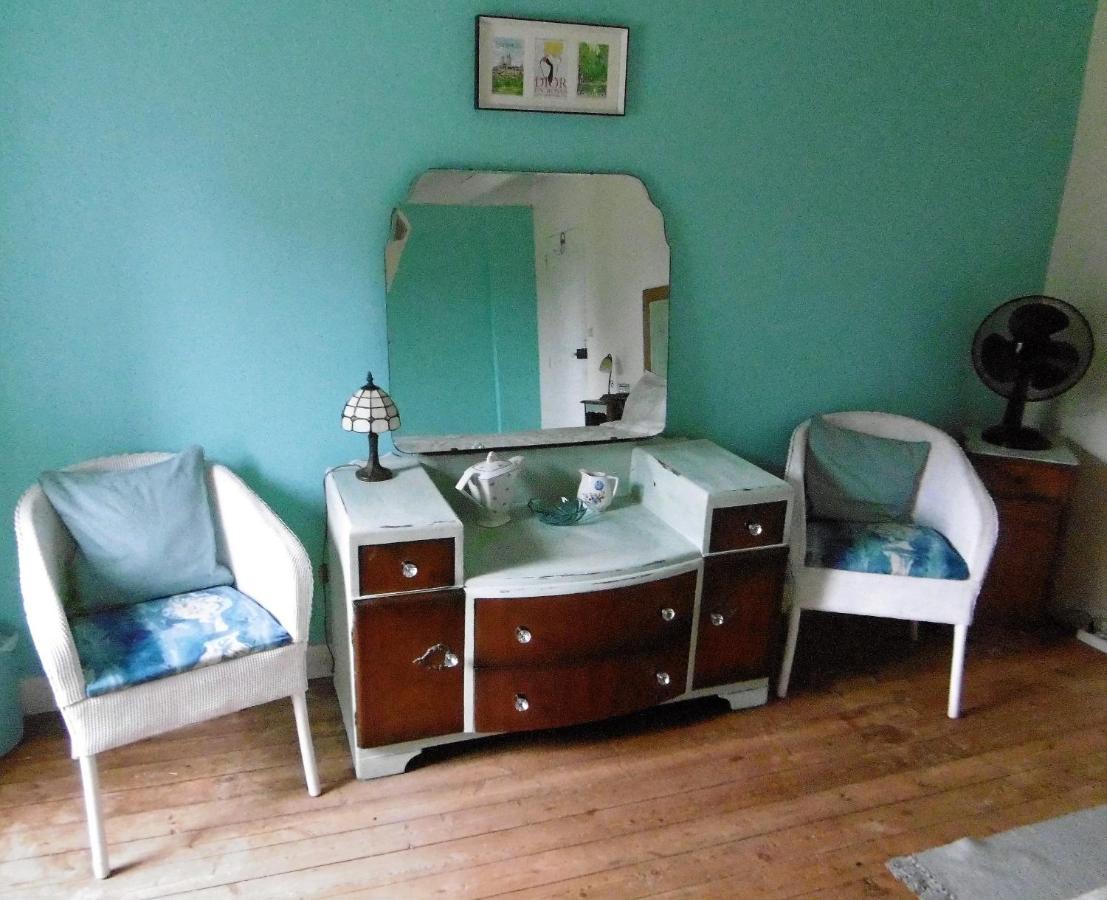 La Bicyclette Bleue Bed & Breakfast Montpinchon Bagian luar foto
